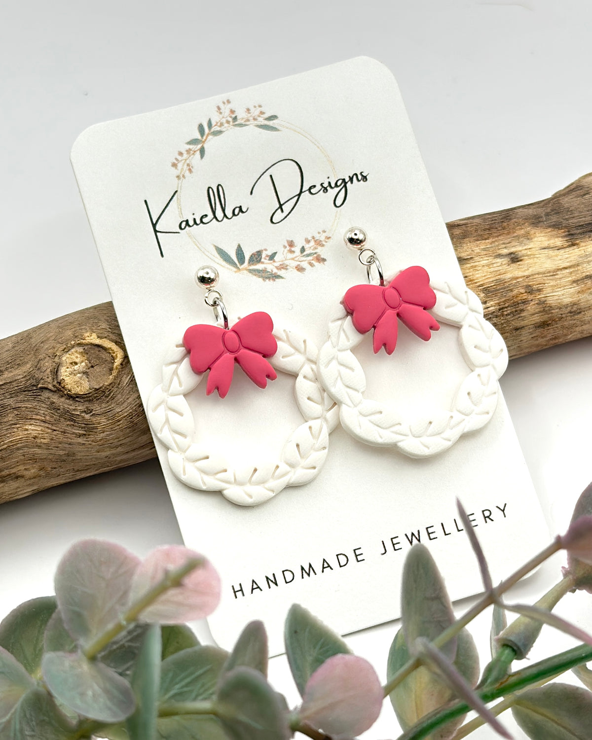 Christmas Snow Wreath Earrings