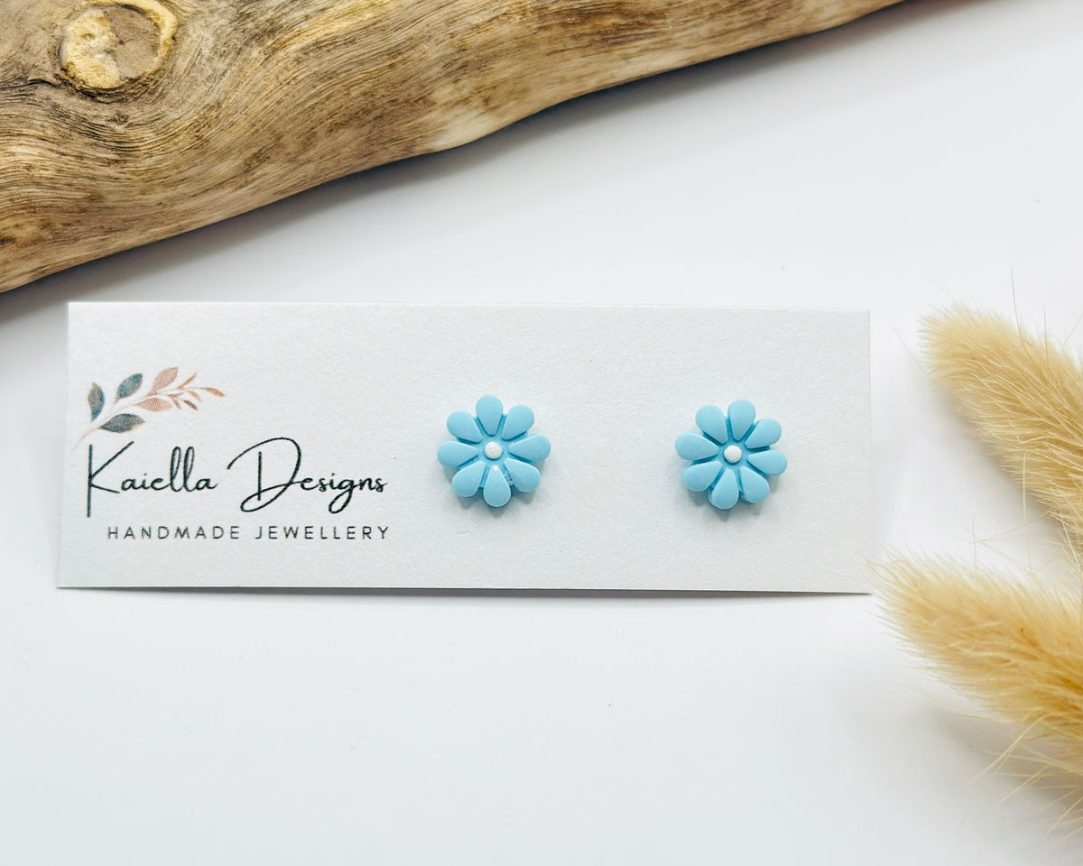 Mini Daisy Studs