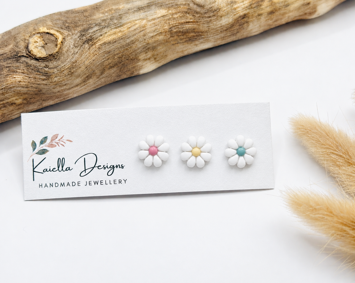 Mini Daisy Studs