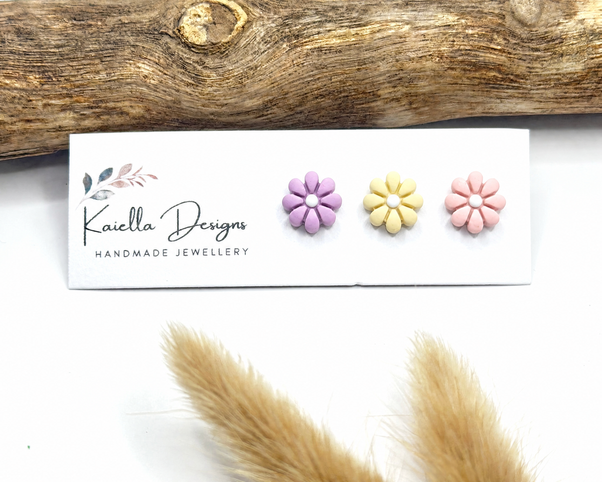 Mini Daisy Studs