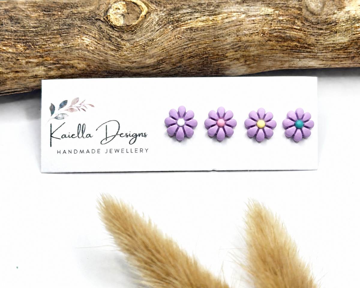 Mini Daisy Studs